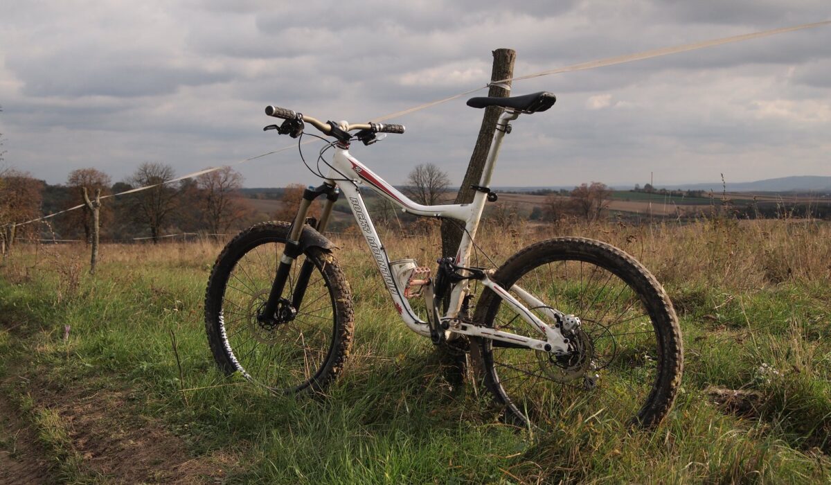 Rocky Mountain full suspension bike